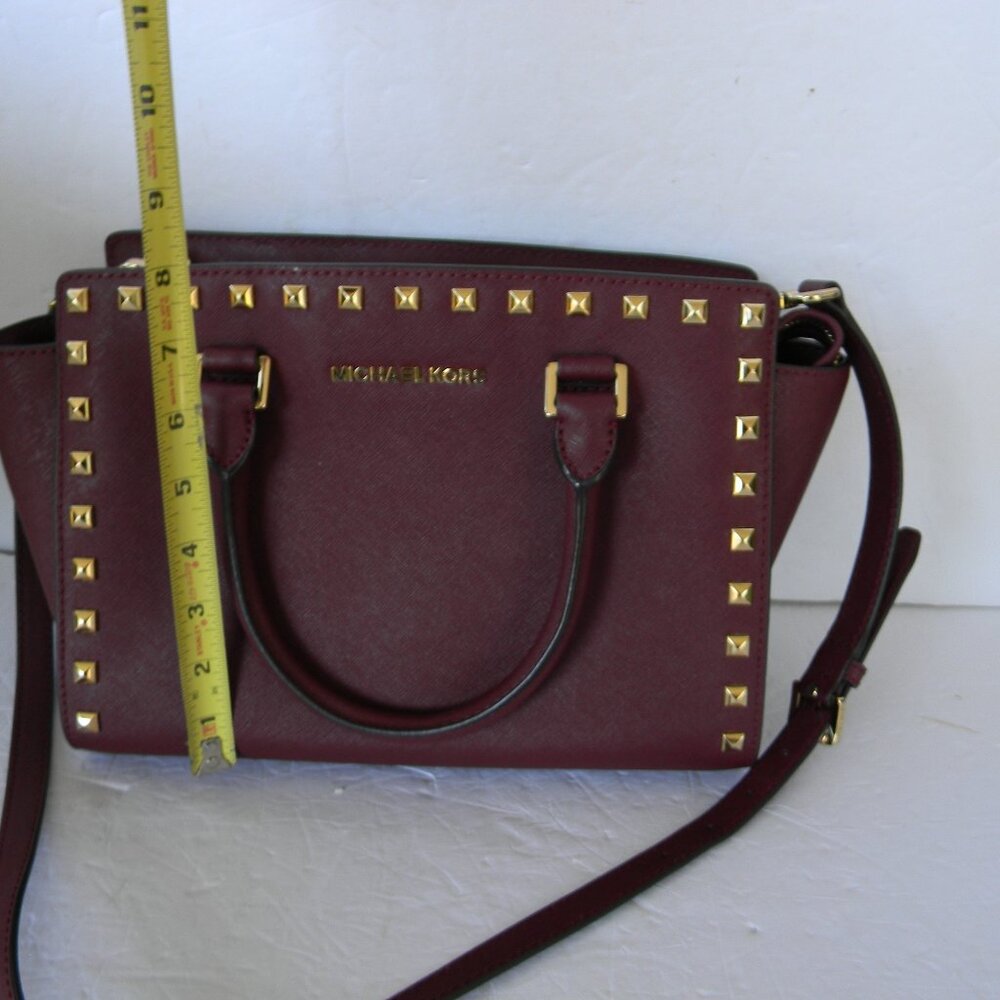 Michael Kors Selma Studded Saffiano Leather Crossbody SATCHEL BURGUNDY/WINE FALL - Picture 3 of 9
